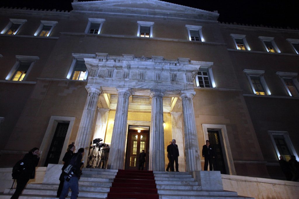 Στη Βουλή η ελληνική πρόταση για συμφωνία – 10σέλιδο κείμενο στα αγγλικά και με εισαγωγική επιστολή του Αλέξη Τσίπρα