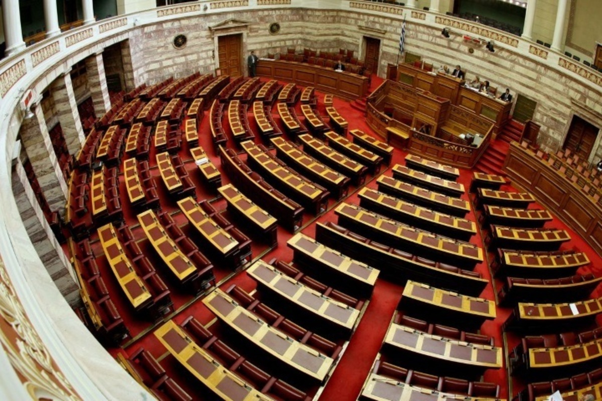 Ελληνίδα ηθοποιός: «Ψήφισα το πρώτο μνημόνιο με πλήρη συνείδηση»