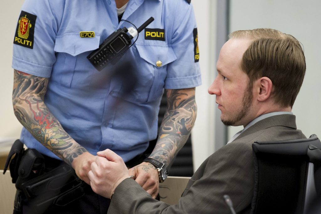 Ο μακελάρης της Νορβηγίας ετοιμάζει… διάγγελμα – Την Παρασκευή η ετυμηγορία για τον Μπρέιβικ