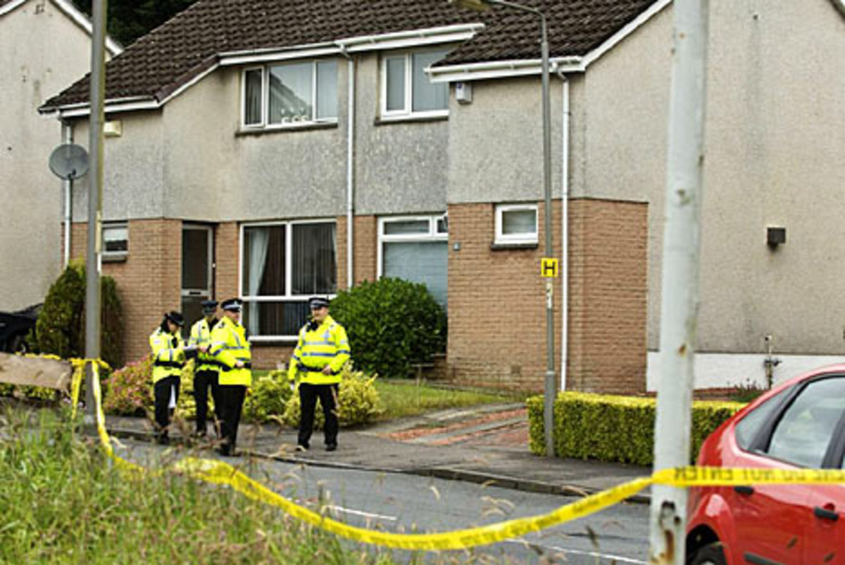 Εντοπίστηκαν στη Βρετανία 99 ύποπτοι για εγκλήματα πολέμου