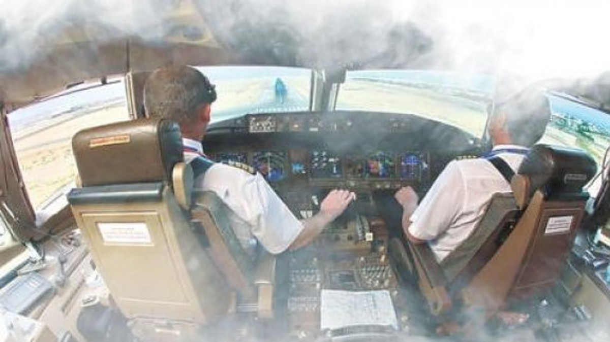 Εφιαλτική προσγείωση αεροσκάφους της British Airways στη Λάρνακα! Το πιλοτήριο γέμισε καπνούς