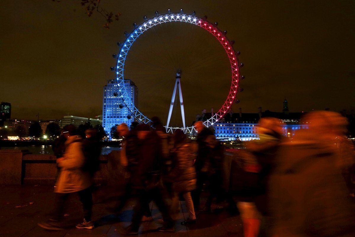 Παρίσι – Λονδίνο: Σε συναγερμό η Βρετανία – Συνεδριάζει εκτάκτως η κυβέρνηση