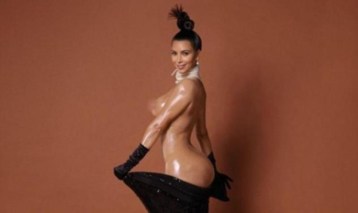 Δείτε πώς εμφανίστηκε η Kim Kardashian λίγο μετά τη γυμνή φωτογράφιση που προκάλεσε σάλο!