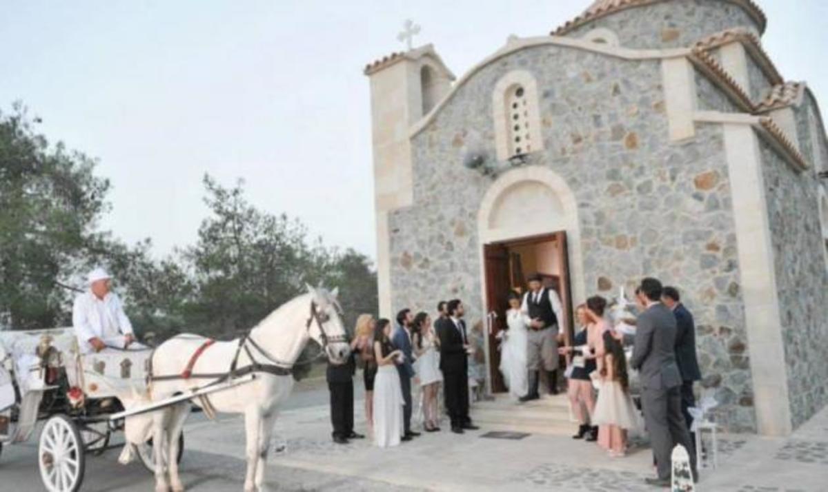 Έκαναν γάμο – υπερπαραγωγή οι πρωταγωνιστές καθημερινής σειράς!