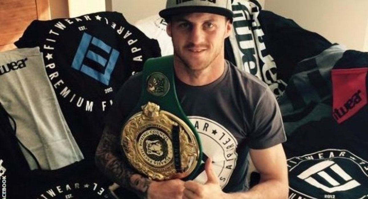 Μποξέρ νεκρός από νοκ άουτ σε αγώνα! (VIDEO)