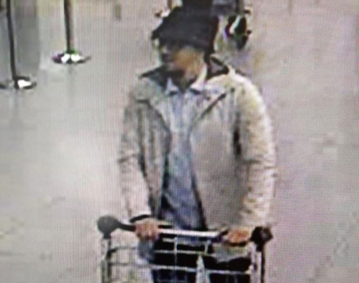 Βρυξέλλες: Χθες ήταν ο τρομοκράτης με το καπέλο! – Σήμερα αφέθηκε ελεύθερος!