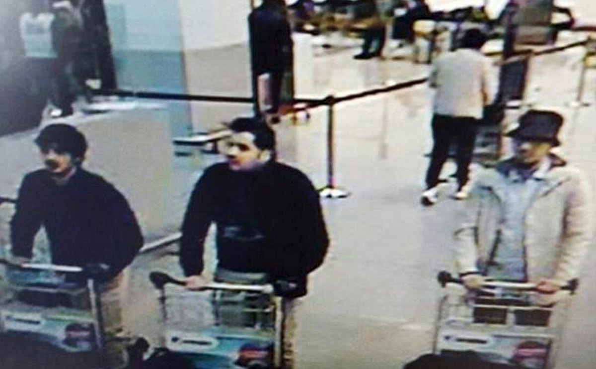 Βρυξέλλες: Ανατριχίλα από την αποκάλυψη ότι οι καμικάζι του αεροδρομίου ήταν γνωστοί στις αρχές