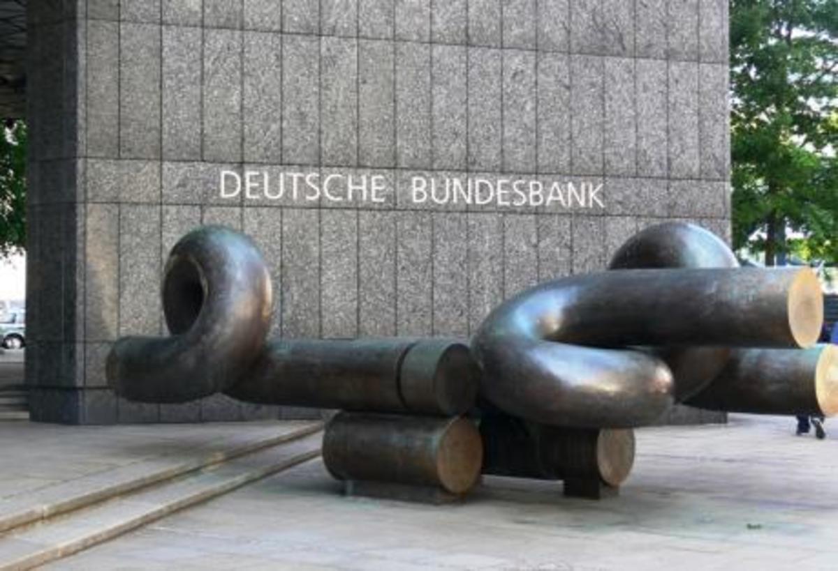 H Bundesbank “στηρίζει” την Αθήνα