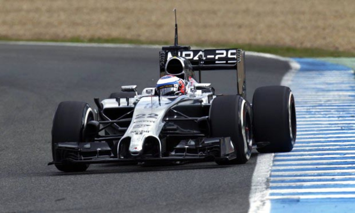 F1: O Button ταχύτερος τη 2η μέρα στη Χερέθ, προβλήματα για τη Renault