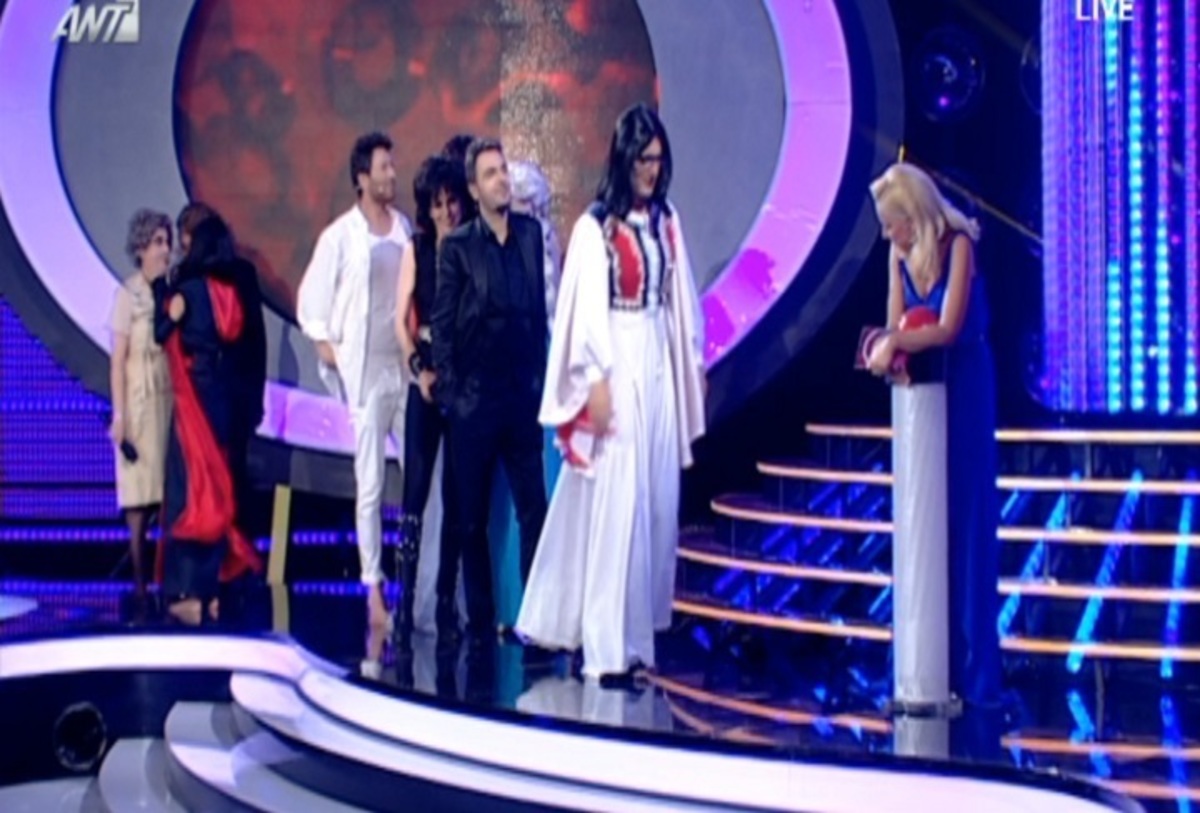 Your Face Sounds Familiar: Αυτές είναι οι μεταμφιέσεις του 10oυ live!
