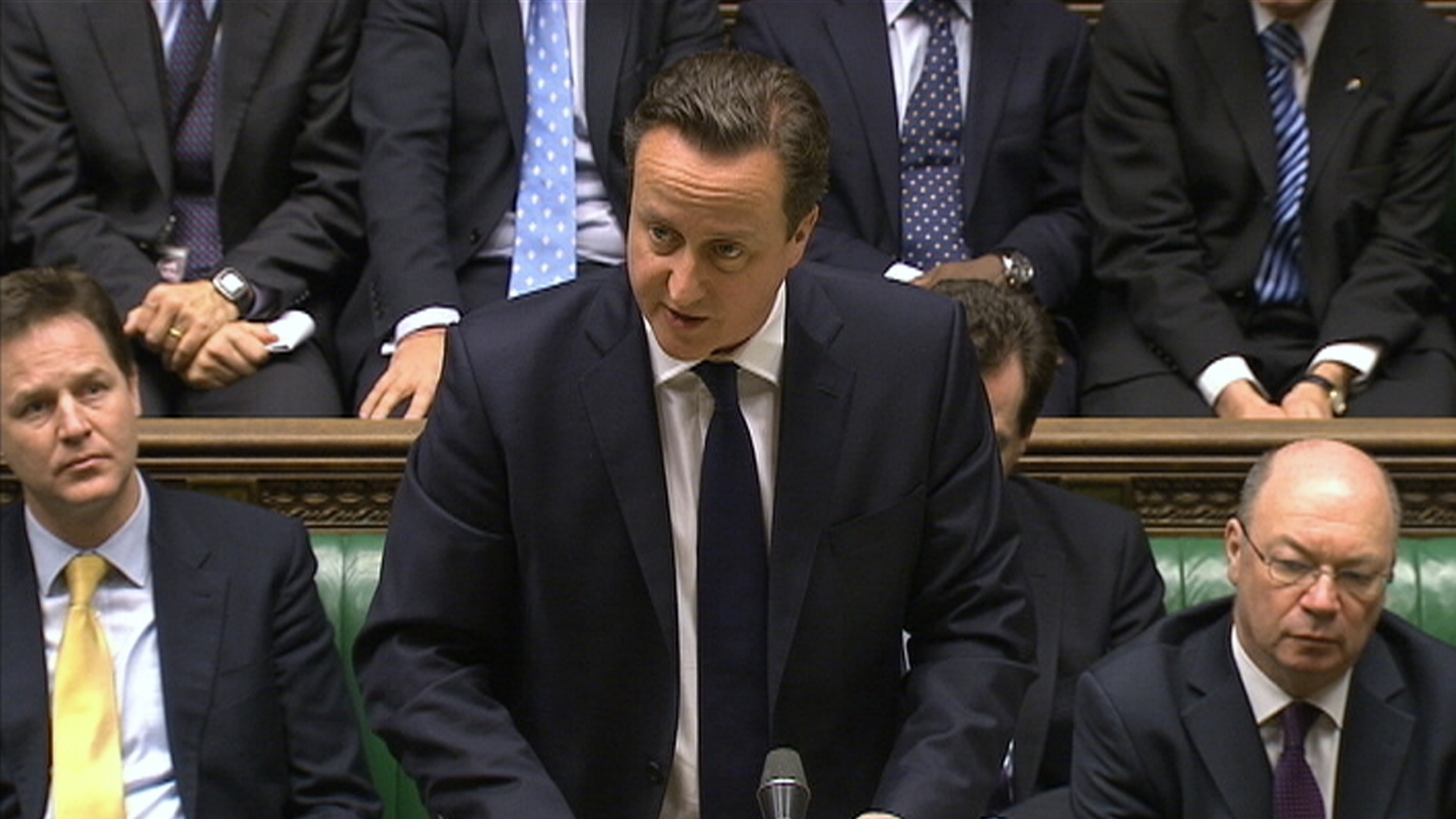 Βρετανία: Μείωση ανεργίας κατά το τρίμηνο Αυγούστου – Οκτωβρίου