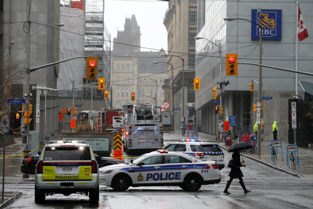 “Συναγερμός” στον Καναδά: Εκκενώθηκε το γραφείο του Τριντό [pics]