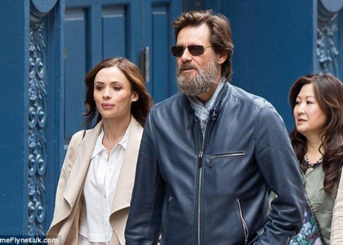 Jim Carrey: Στη δημοσιότητα τα SMS που οδήγησαν την 28χρονη σύντροφό του στην αυτοκτονία!