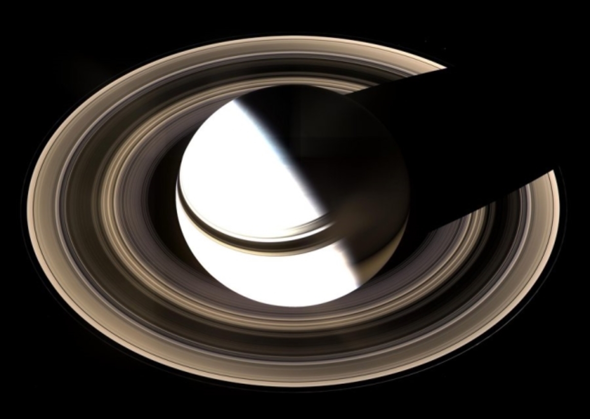 Διαστημόπλοιο Cassini: Όσα πρέπει να γωρίζετε [pics, vids]