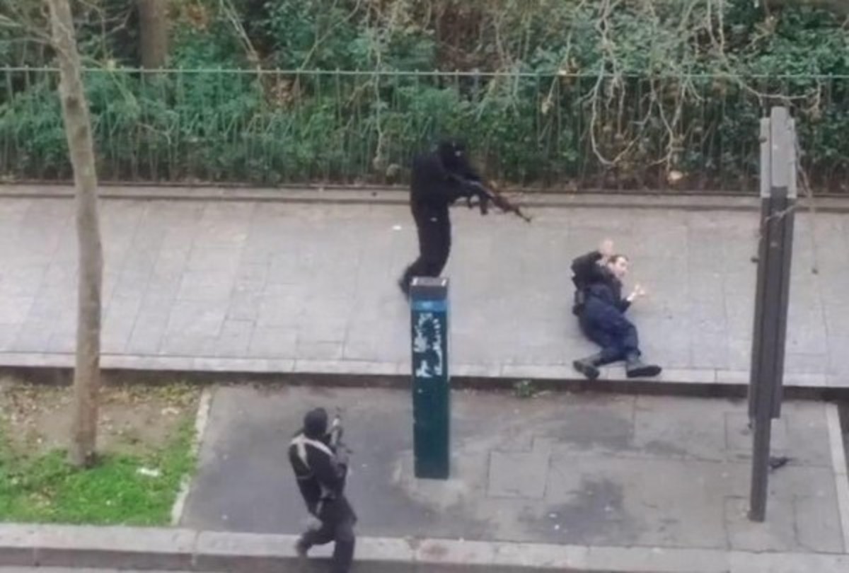 Τρόμος στις ΗΠΑ μετά την επίθεση στο  Charlie Hebdo στο Παρίσι