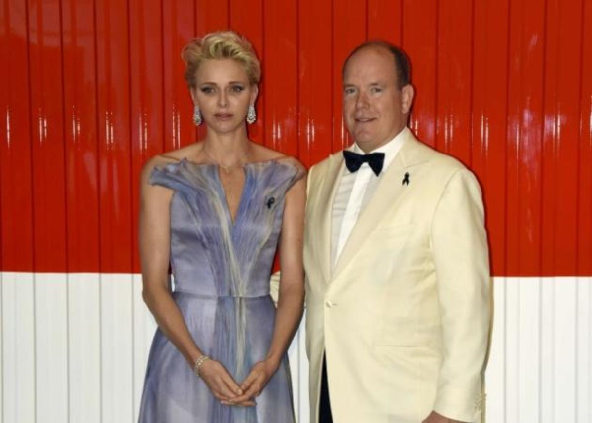 Αγωνία για την αποστεωμένη πριγκίπισσα του Μονακό!