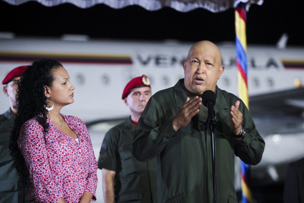 Δύο χρόνια ζωής δίνει στον Τσάβες ο γιατρός του