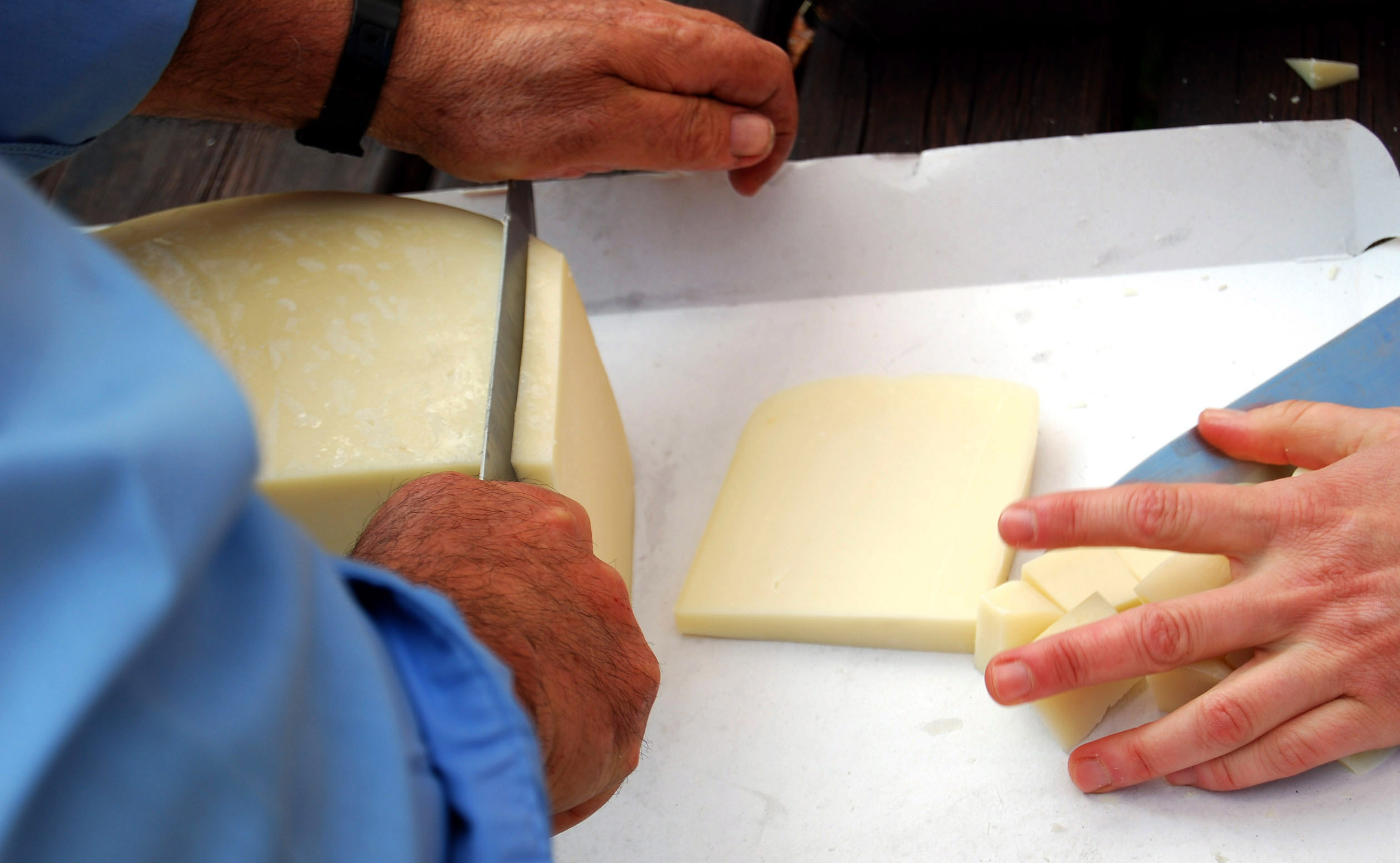 Αποσύρονται και άλλα γαλακτομικά προϊόντα