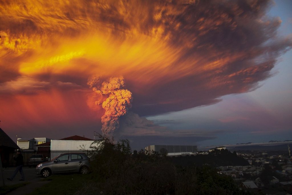 Χιλή: “Ξύπνησε” το ηφαίστειο Καλμπούκο – Εντυπωσιακές εικόνες