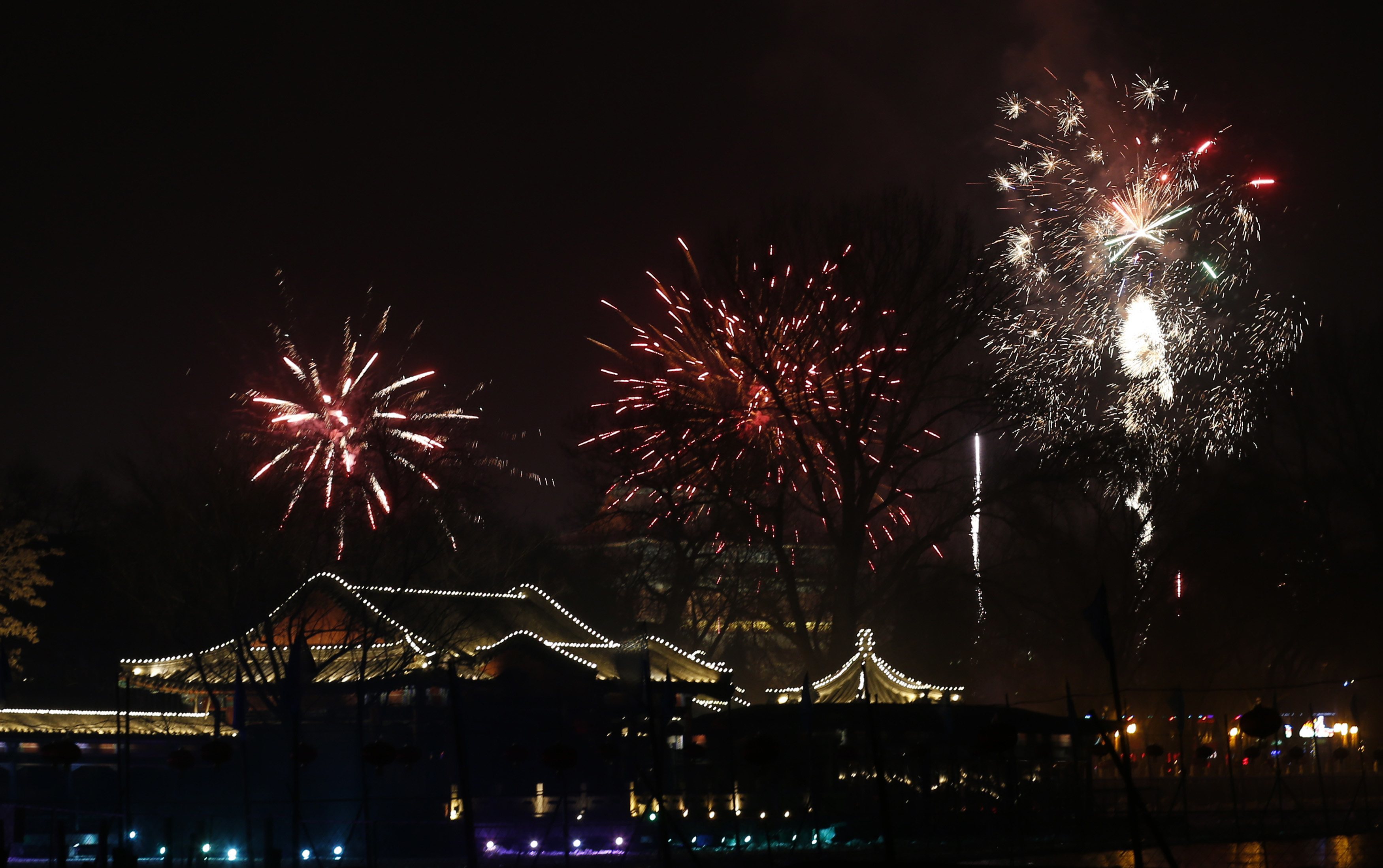 Πρωτοχρονιά σήμερα στην Κίνα – Εντυπωσιακές ΦΩΤΟ