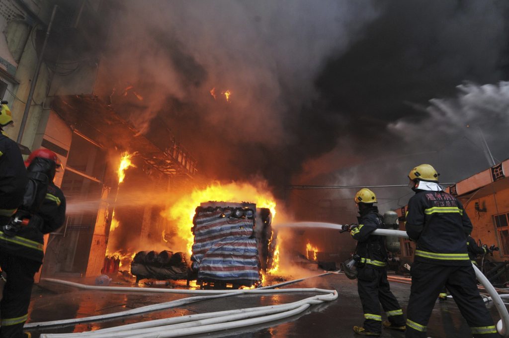 Επτά παιδιά νεκρά από πυρκαγιά σε ξενώνα αστέγων