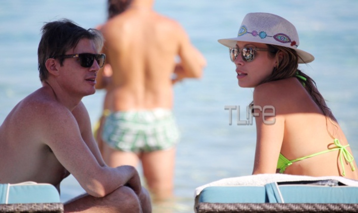 Μαριέττα Χρουσαλά – Λέων Πατίτσας: Φωτογραφίες από τα μπάνια τους στη Μύκονο!