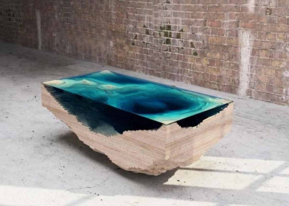 Ένα τραπέζι από τα βάθη της… αβύσσου!