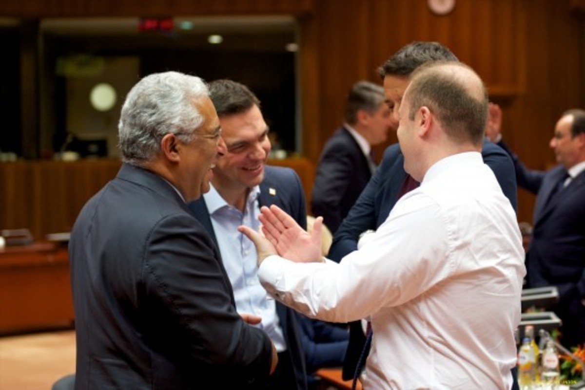 Κοινή Διακήρυξη Αθήνας – Λισαβόνας με το βλέμμα στη Ισπανία