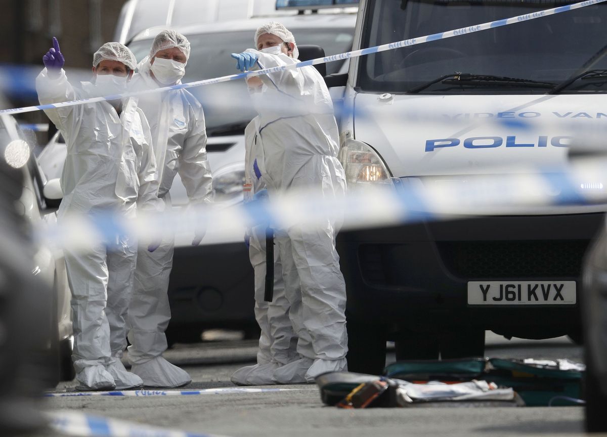 Jo Cox: Η πρώτη Βρετανίδα βουλευτής που δολοφονείται μετά από τα χρόνια του ΙΡΑ – Οι πρόσφατες απόπειρες που απέτυχαν