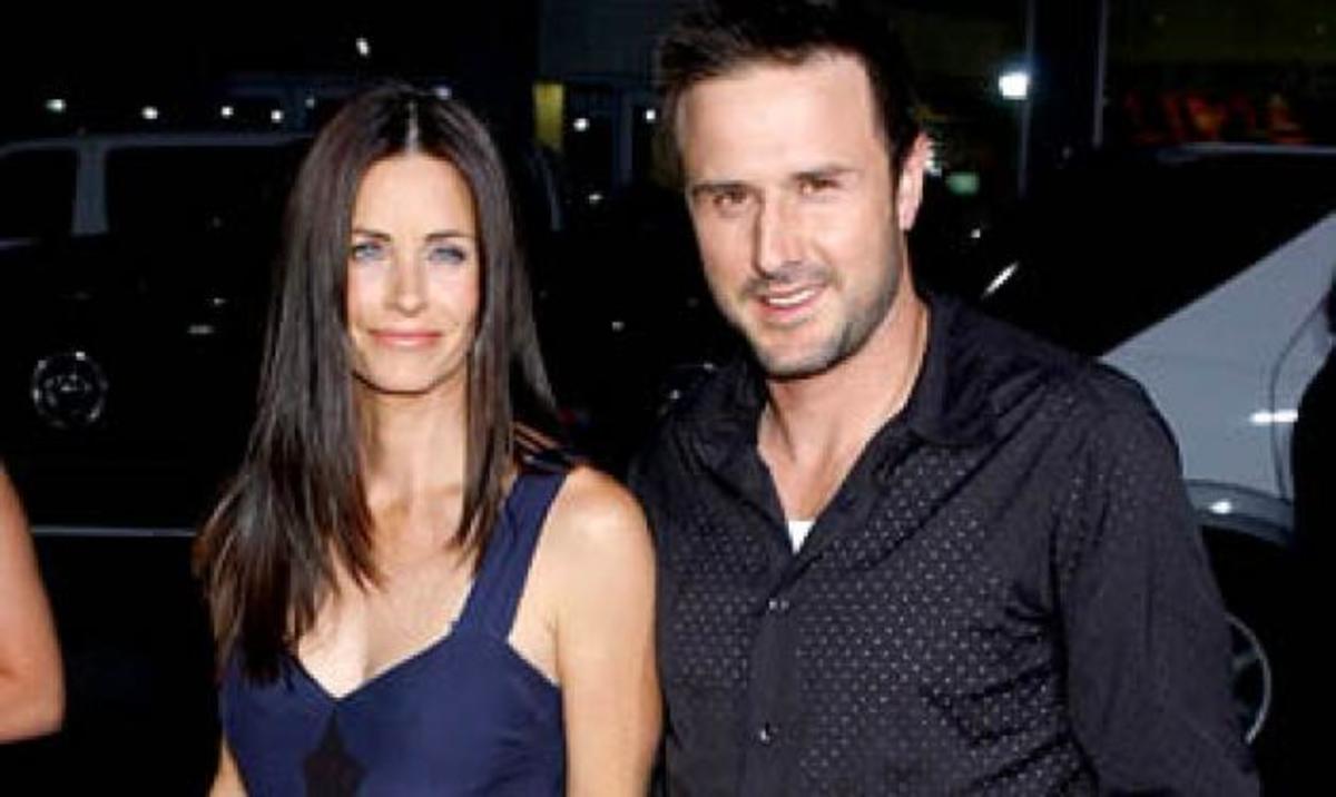 ‘Ναι, έκανα σεξ με μια σερβιτόρα”! Παραδέχεται ο άντρας της διάσημης ηθοποιού!