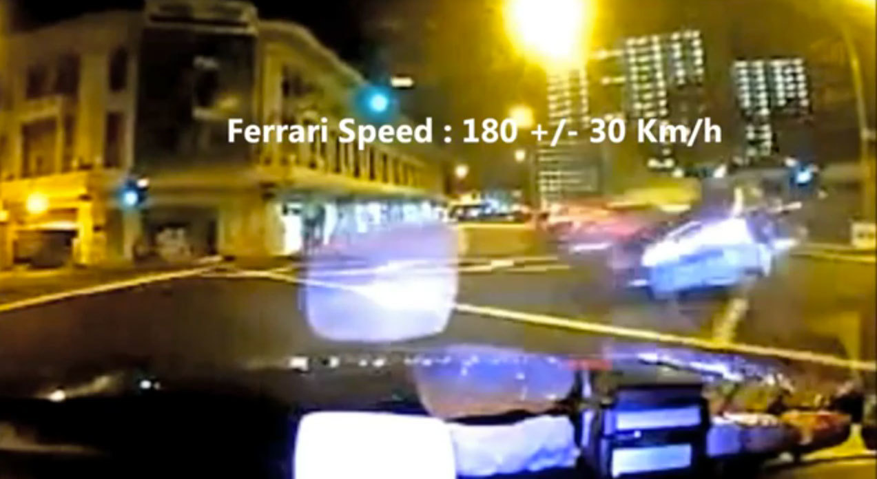 Τρομακτικό τροχαίο on camera! Ferrari πέφτει πάνω σε ταξί, 3 νεκροί (VIDEO)