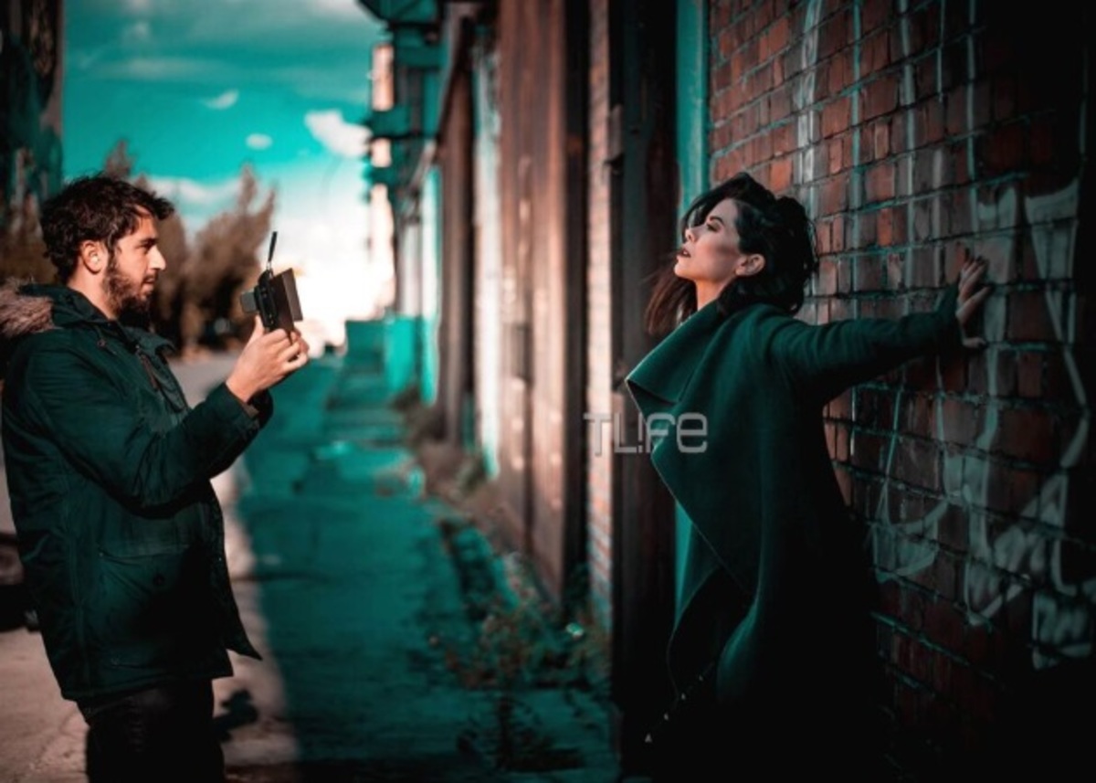 Η σέξι εμφάνιση της τραγουδίστριας των C:Real! ΦΩΤΟ