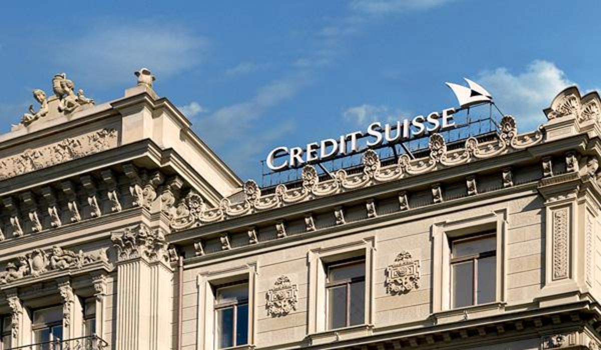 Η ελβετική τράπεζα Credit Suisse δεν θέλει φοροφυγάδες