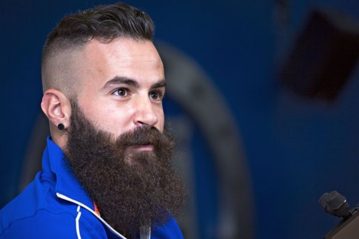 Γνωστός ποδοσφαιριστής σκότωσε προστατευόμενο είδος καρχαρία (ΦΩΤΟ)