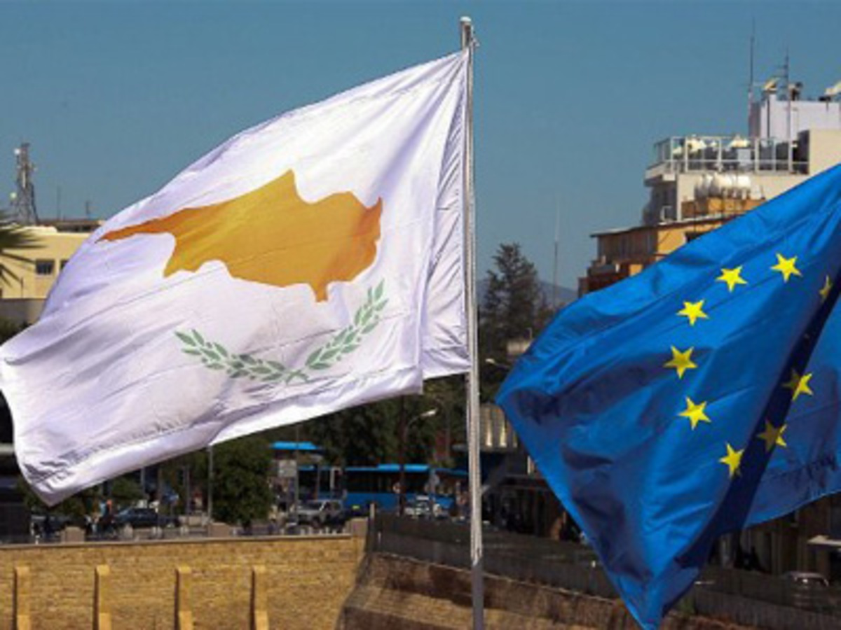 Σύγχυση προκάλεσε ο Σόιμπλε για τη βοήθεια στην Κύπρο