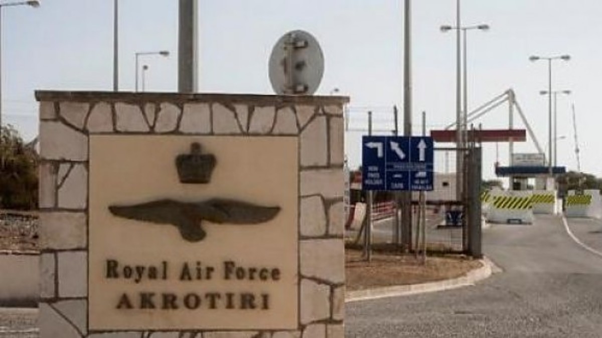 Daily Star: Βρετανοί κομάντος στην Κύπρο