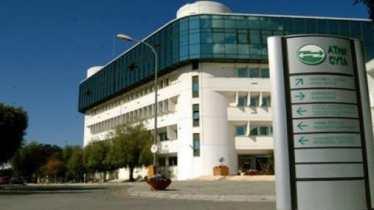 Χάρισε οικόπεδα στο κράτος για να του δώσουν άδεια πώλησης της γης του