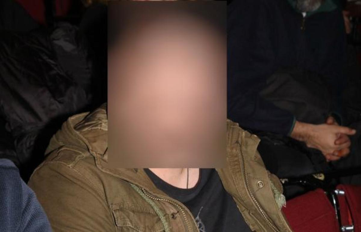Πασίγνωστος Έλληνας ηθοποιός: «Είχα φτάσει να έχω 620 μπουκάλια κολώνιας!»