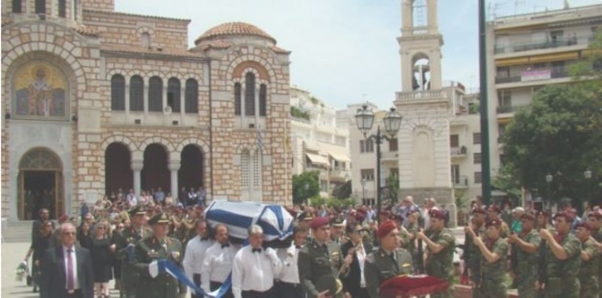 Με τιμές Αρχηγού η κηδεία του Διευθυντή της Αεροπορίας Στρατού