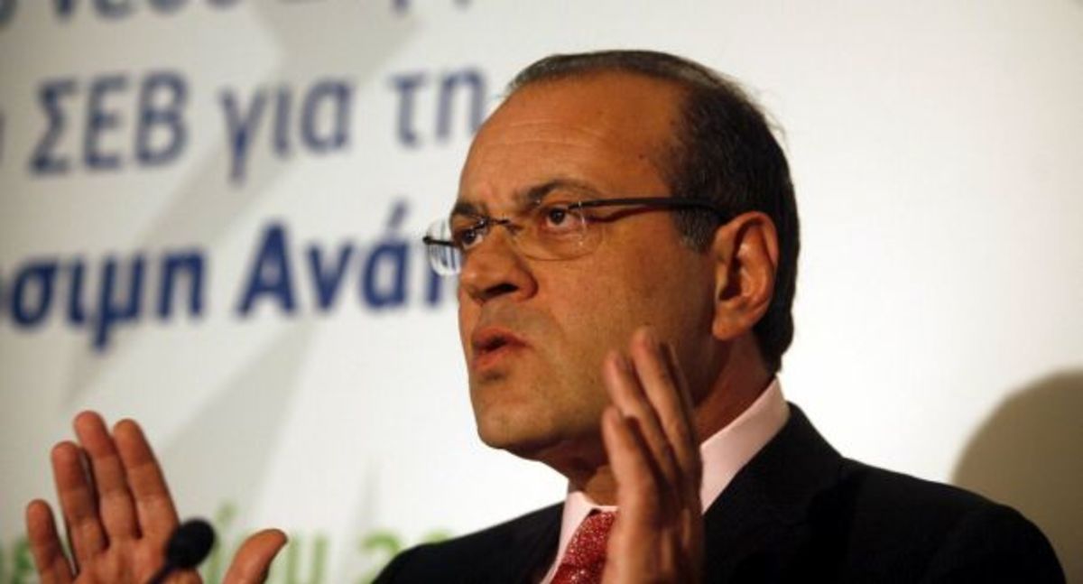 Πρόεδρος Ελλήνων Βιομηχάνων: Απολύσεις τέλος