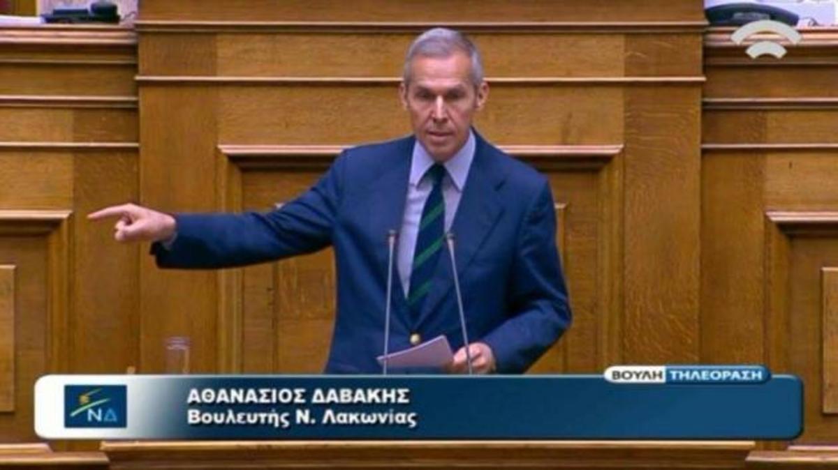 Δαβάκης: Προτεραιότητα η αναίρεση των συνεπειών του νόμου για τον συνδικαλισμό στις Ένοπλες Δυνάμεις