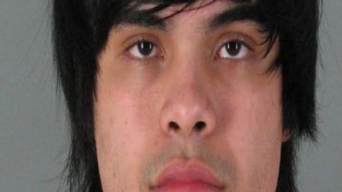 Μαθητής αποπειράθηκε να βιάσει την καθηγήτριά του