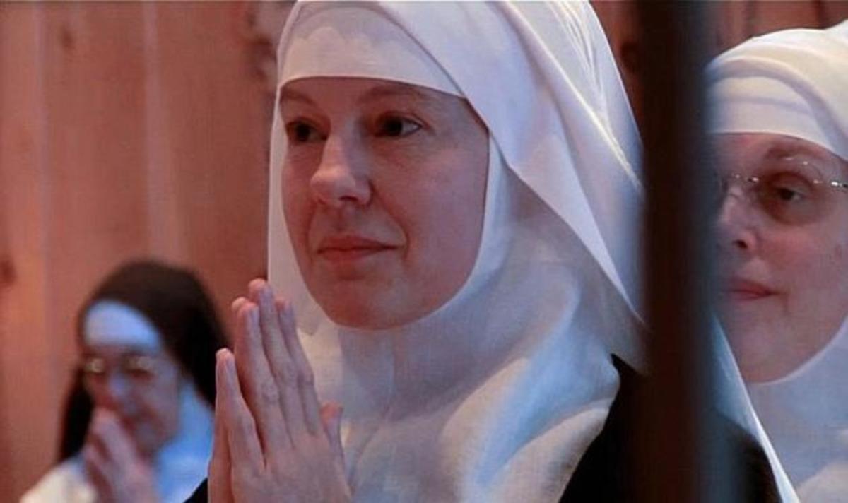 Κλείστηκε σε μοναστήρι μετά τον χωρισμό την με τον Βρετανό πρωθυπουργό!