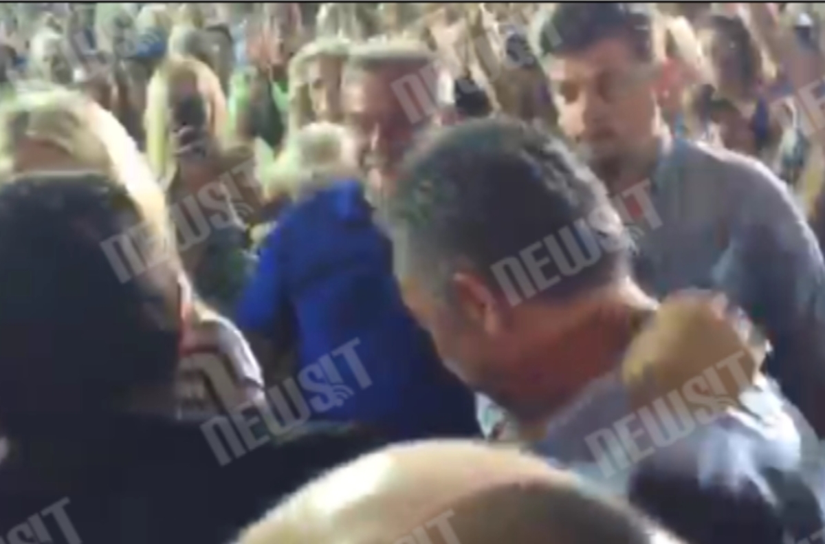 Η είσοδος του Τσίπρα