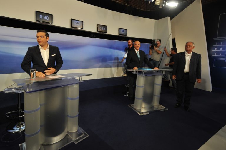 Debate πολιτικών αρχηγών – Tσίπρας σε Μεϊμαράκη: Δεν γυρίσατε στη Ρηγίλλης – Όχι στη Συγγρού είμαστε”