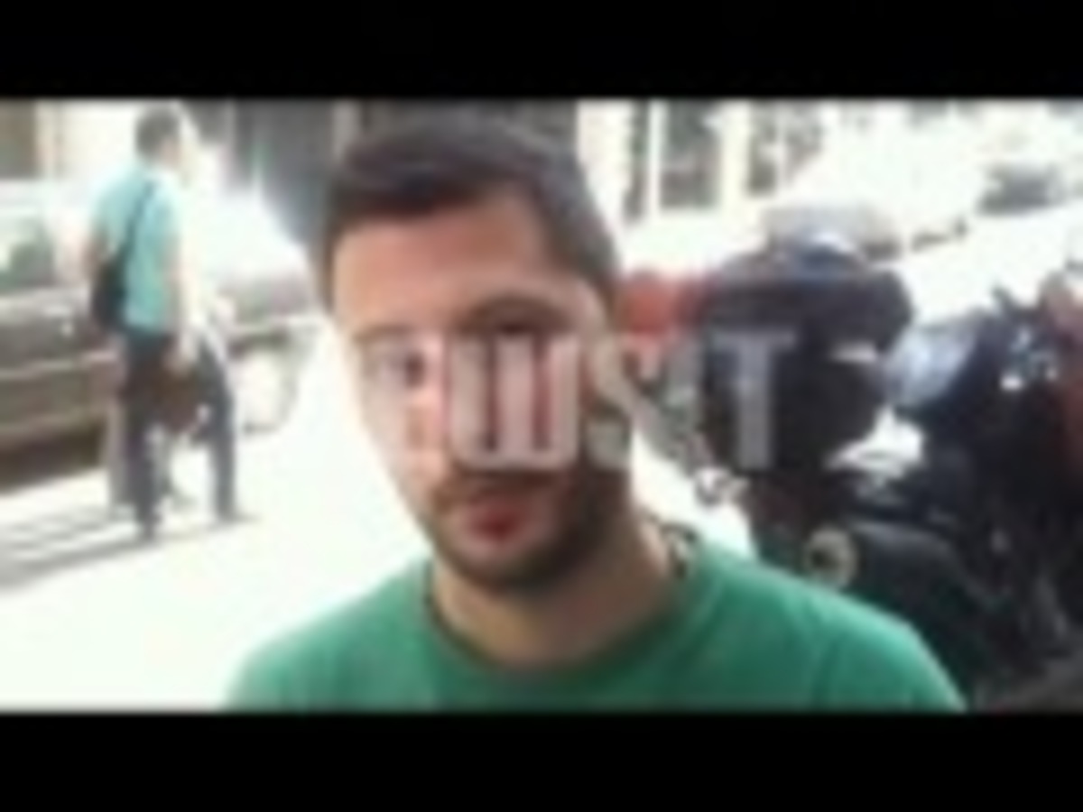 Πέταξαν χειροβομβίδα σε αστυνομικούς