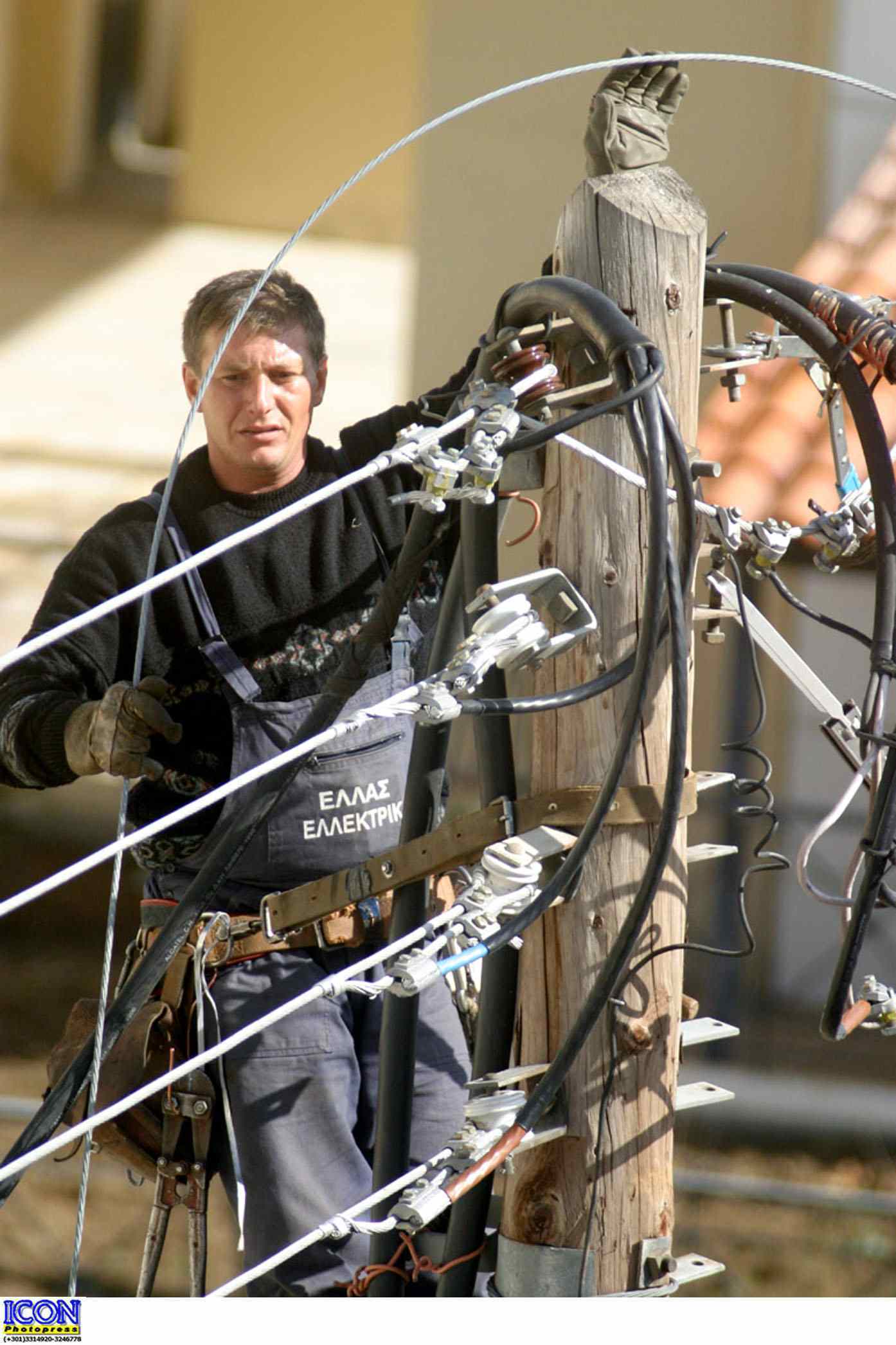 Σταδιακή αποκατάσταση στην ηλεκτροδότηση Άνδρου και Τήνου