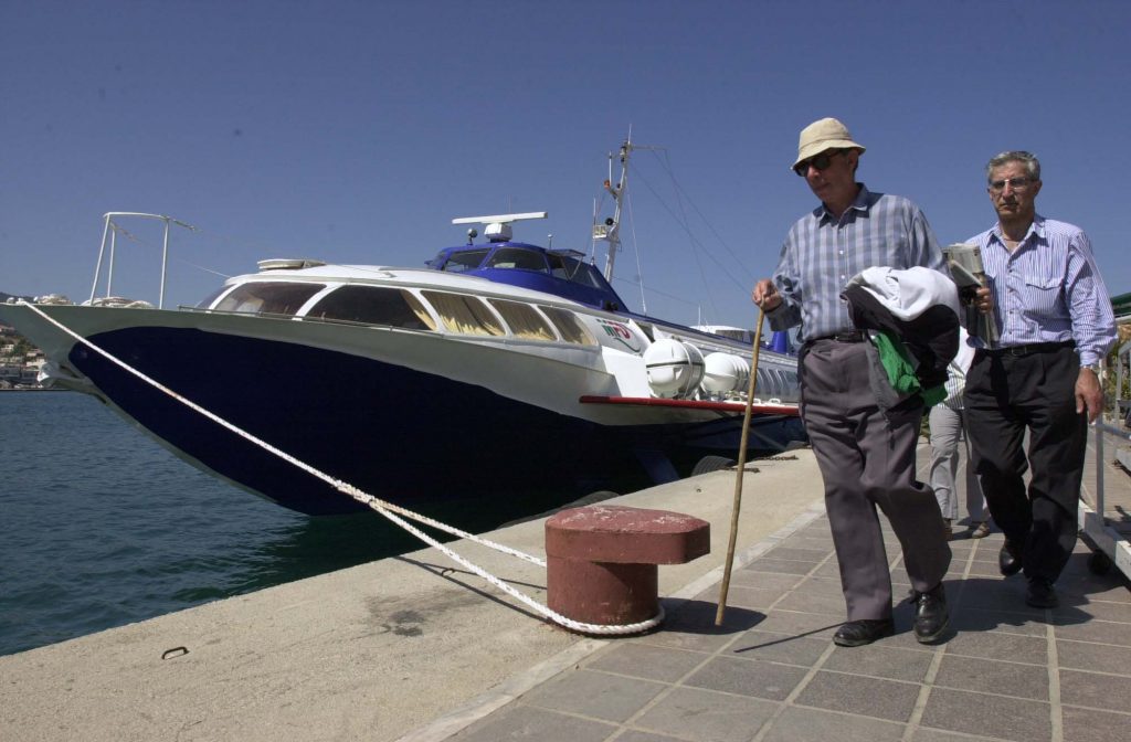 Δεύτερη μέρα χωρίς Ιπτάμενο Δελφίνι η Σάμος