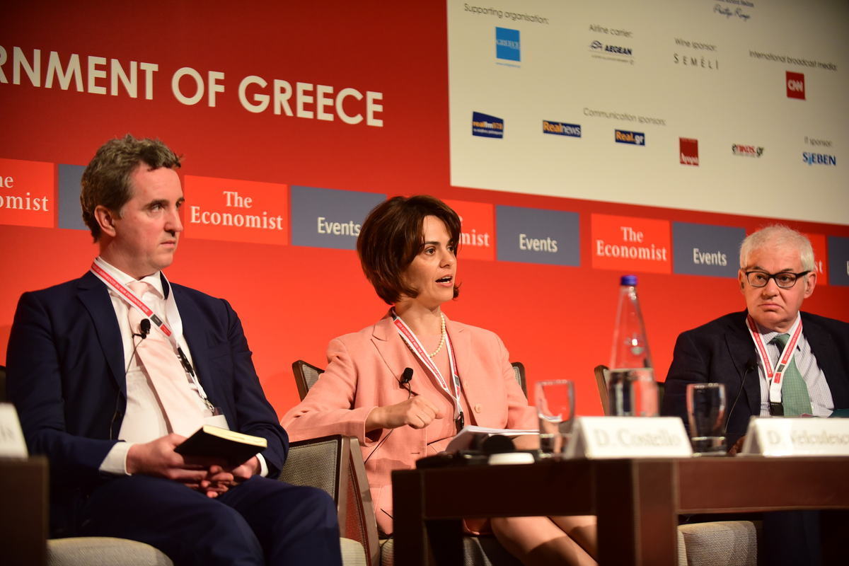 Η Ντέλια ξαναχτυπά! Το χρέος δεν είναι βιώσιμο – Χρειάζονται και άλλα μέτρα – Οι Έλληνες δεν έμαθαν…