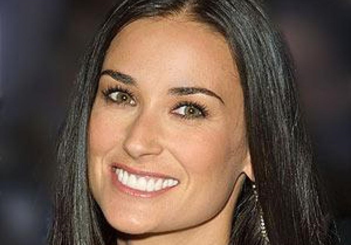 Αγνώριστη η Demi Moore χωρίς photoshop! Δεν θα πιστεύετε πως είναι στην πραγματικότητα!